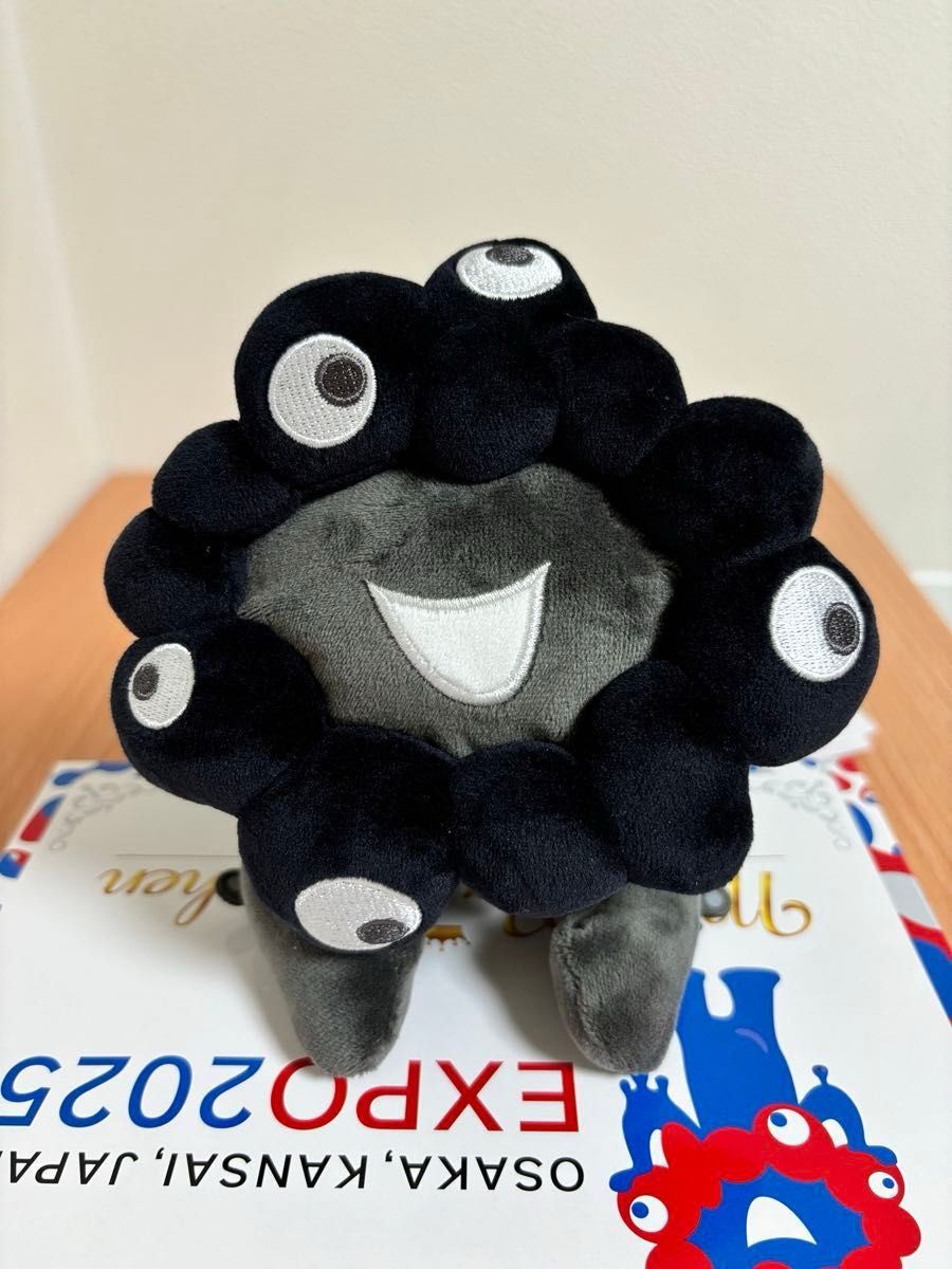 即購入可 新品タグ付き 大阪 関西 万博 黒ミャクミャク 這型