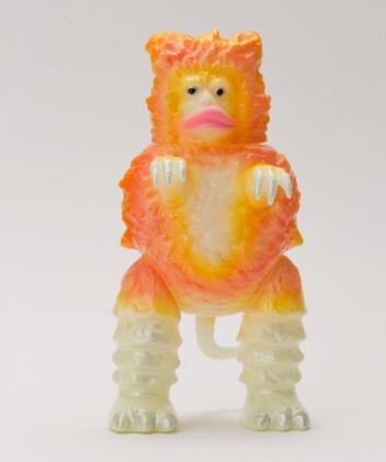 ツブコン2025ガラモン（蓄光）フィギュア王限定カラー ブルマァク