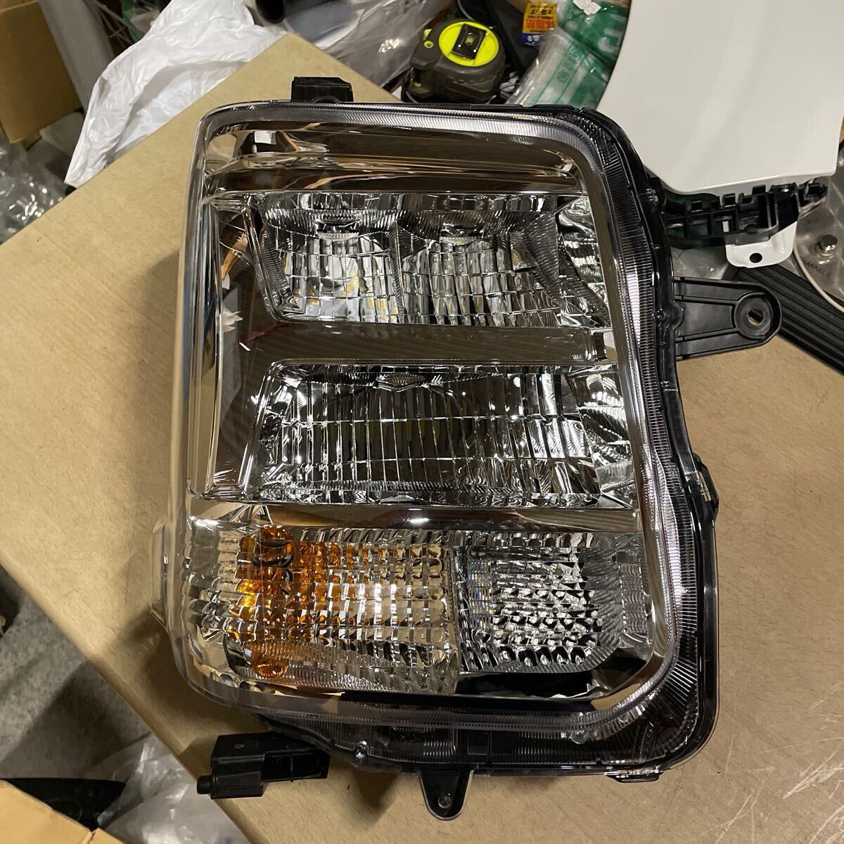 スズキ エブリイ ワゴン バン エブリィ 純正 LED ヘッドライト 右