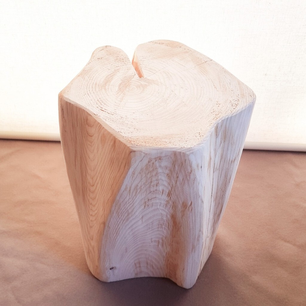 天然アロマ 東濃ひのき 切株スツール・テーブル・無垢無塗装