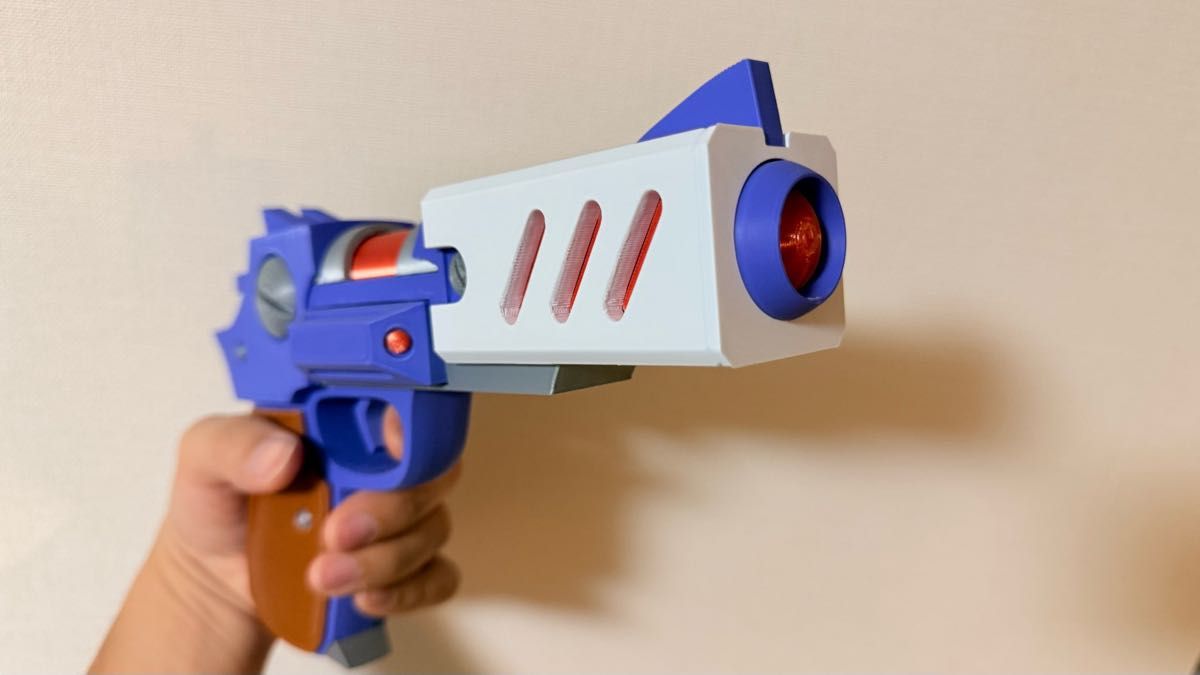 1/1 アクセルの銃 ｜ロックマンX風｜完全色分け｜トリガー可動｜モデル