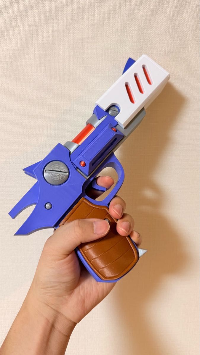 1/1 アクセルの銃 ｜ロックマンX風｜完全色分け｜トリガー可動｜モデル