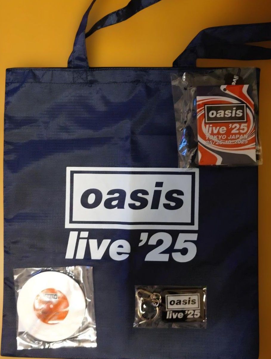 Oasis live '25のVIP特典グッズ トートバッグ キーホルダー ランヤード