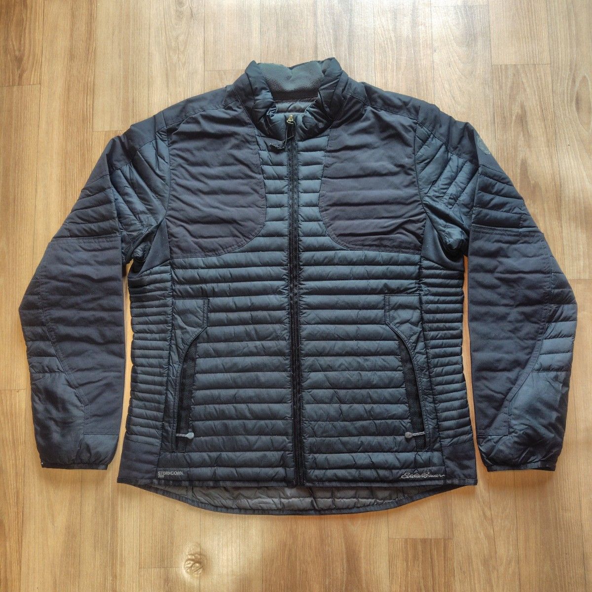 エディーバウアー ストームダウン ジャケット 700フィルパワー 撥水