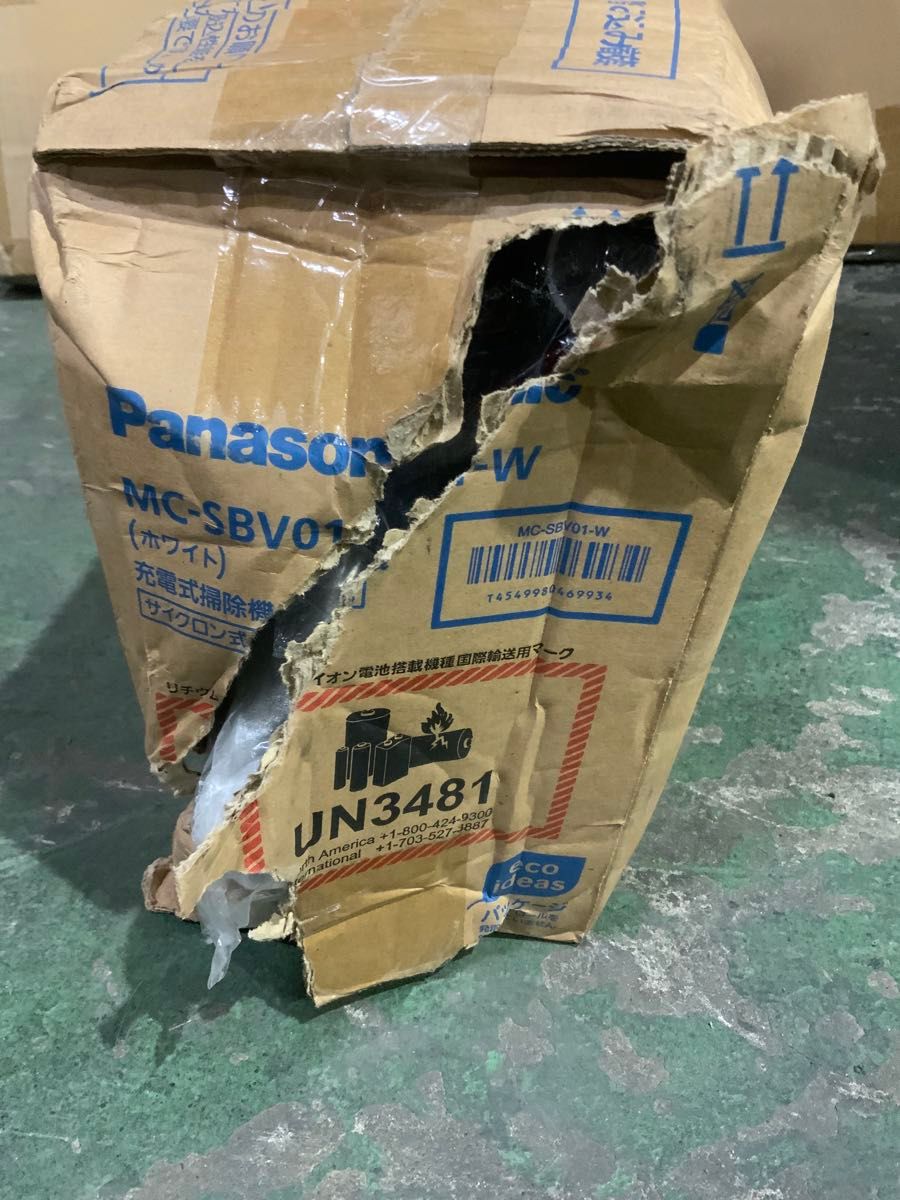新品未使用箱不良 サイクロンコードレスクリーナーMC-SBV01