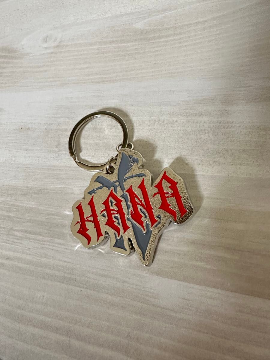 新品 HANA ロゴ キーホルダー B-RAVE チカ ナオコ ジス ユリ モモカ