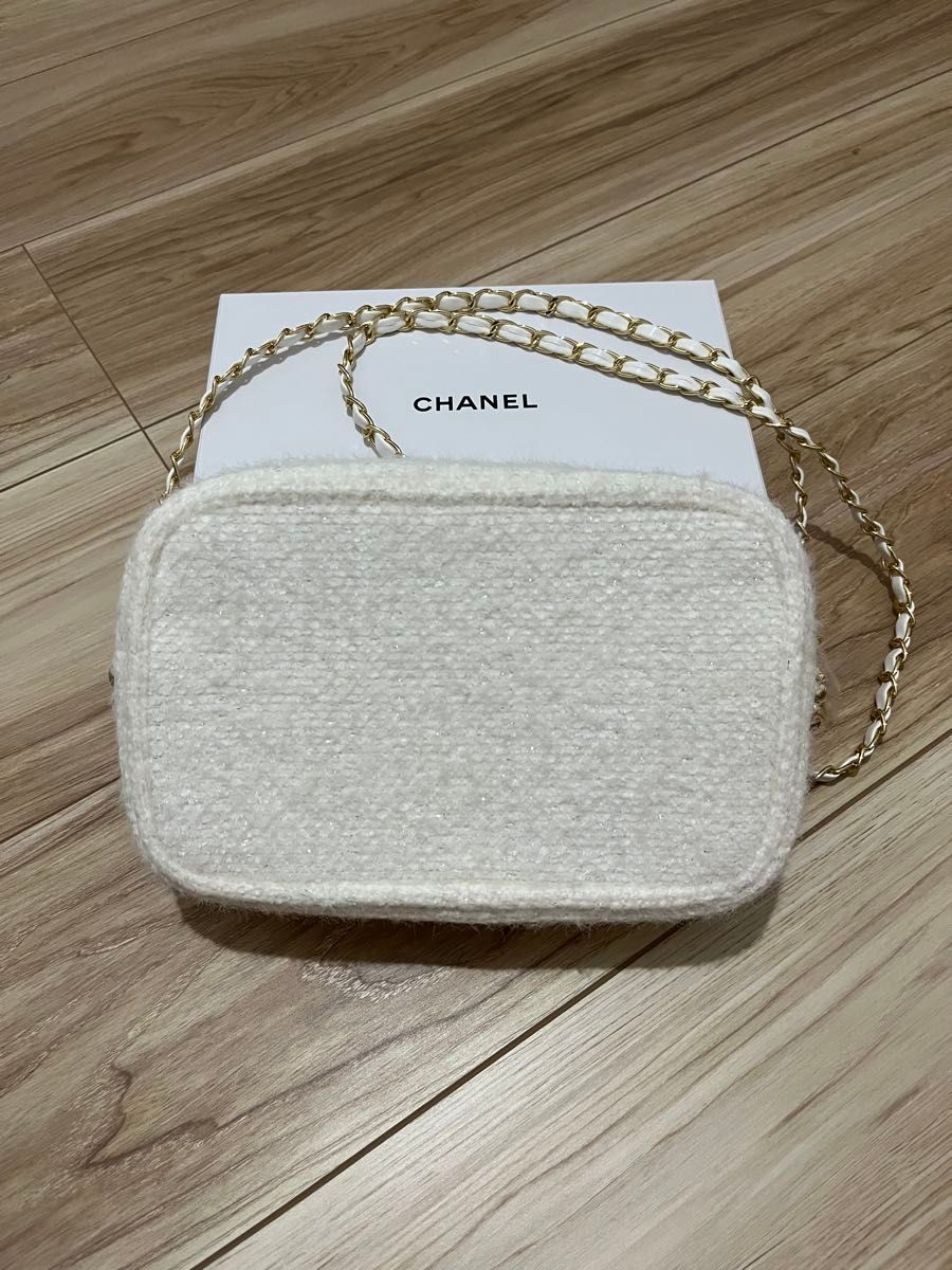 CHANEL シャネル ノベルティ ポーチ ショルダー ラメ ホワイト｜Yahoo