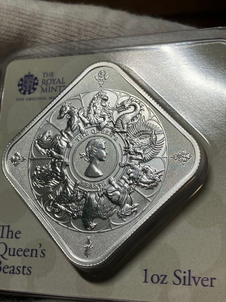 英国 クイーンズビースト コンプリーター ロイヤルミントパッケージ 1