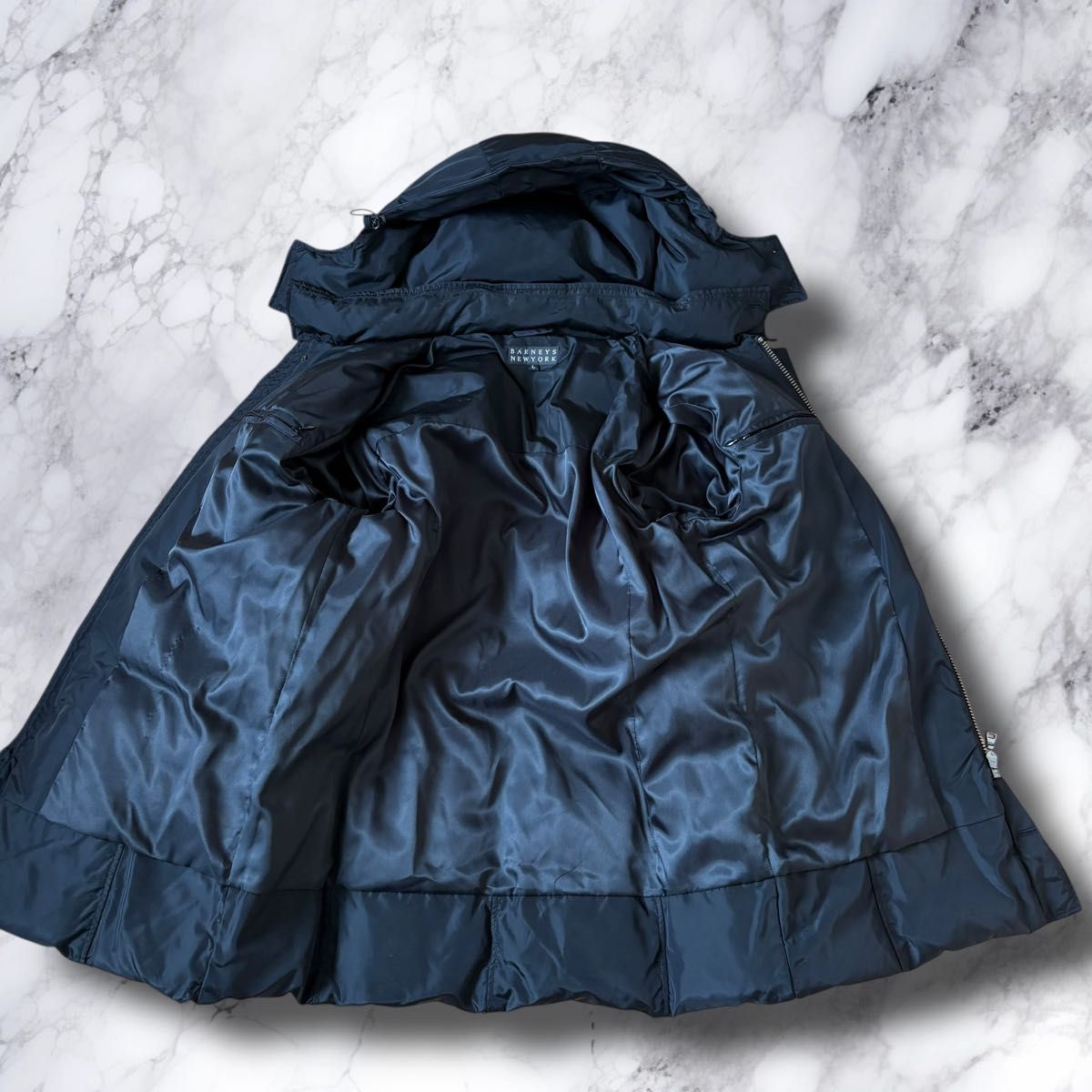 希少】【美品】BARNEYS NEW YORK バーニーズニューヨーク ダウン