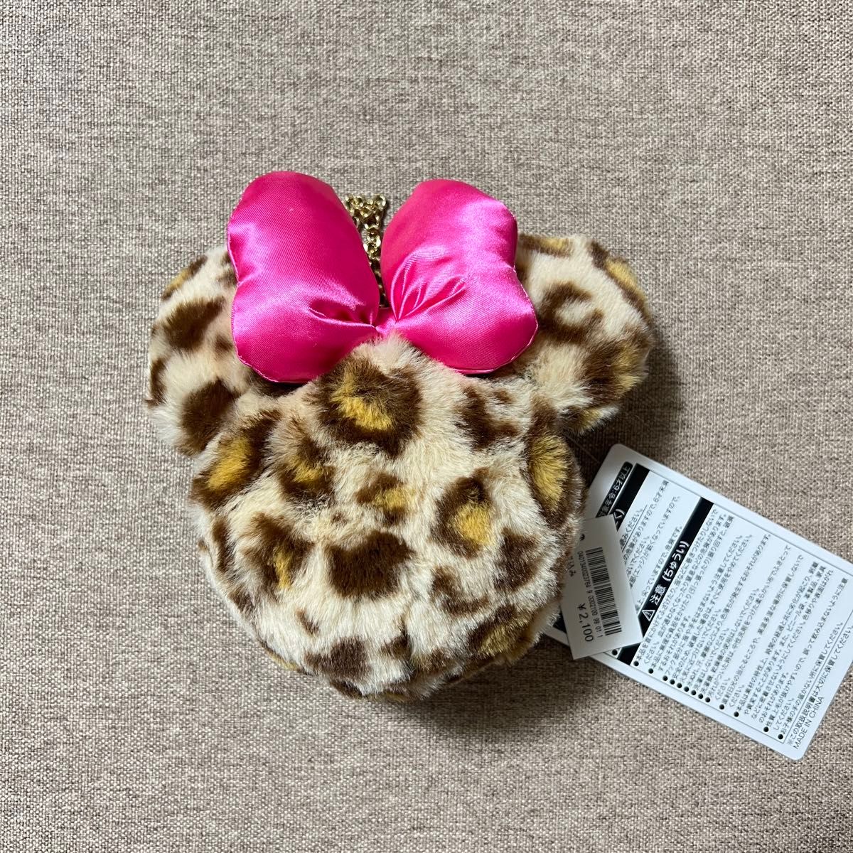 新品未使用】ディズニー ミニーちゃん ヒョウ柄 レオパード ポーチ