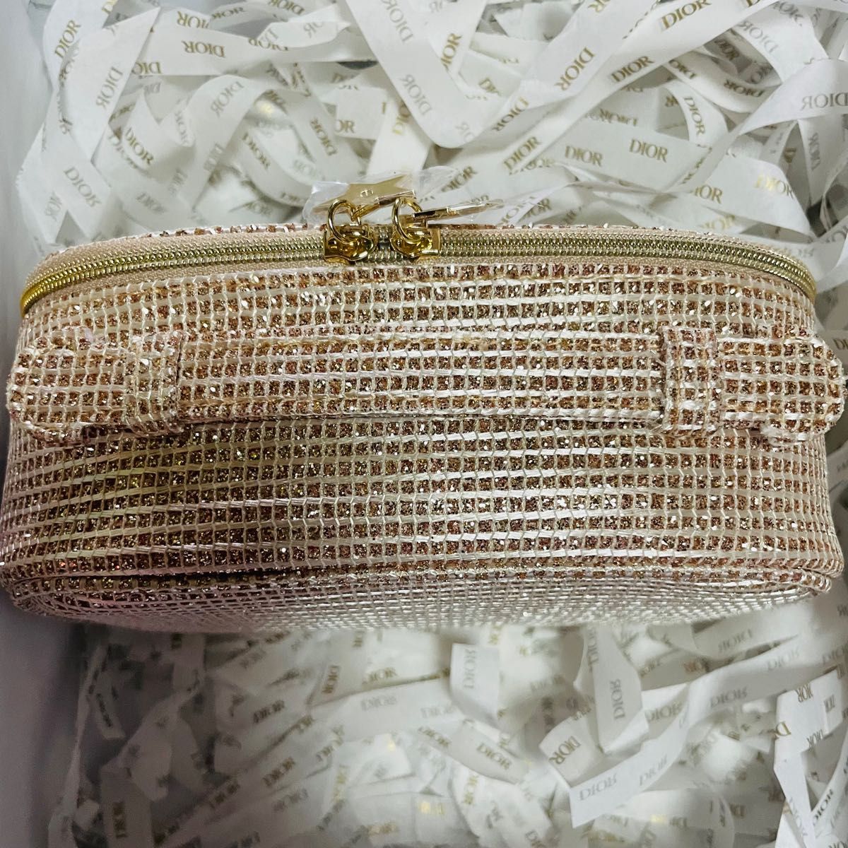新品未使用 ディオール 2025ホリデーのコフレのゴールドポーチのみ