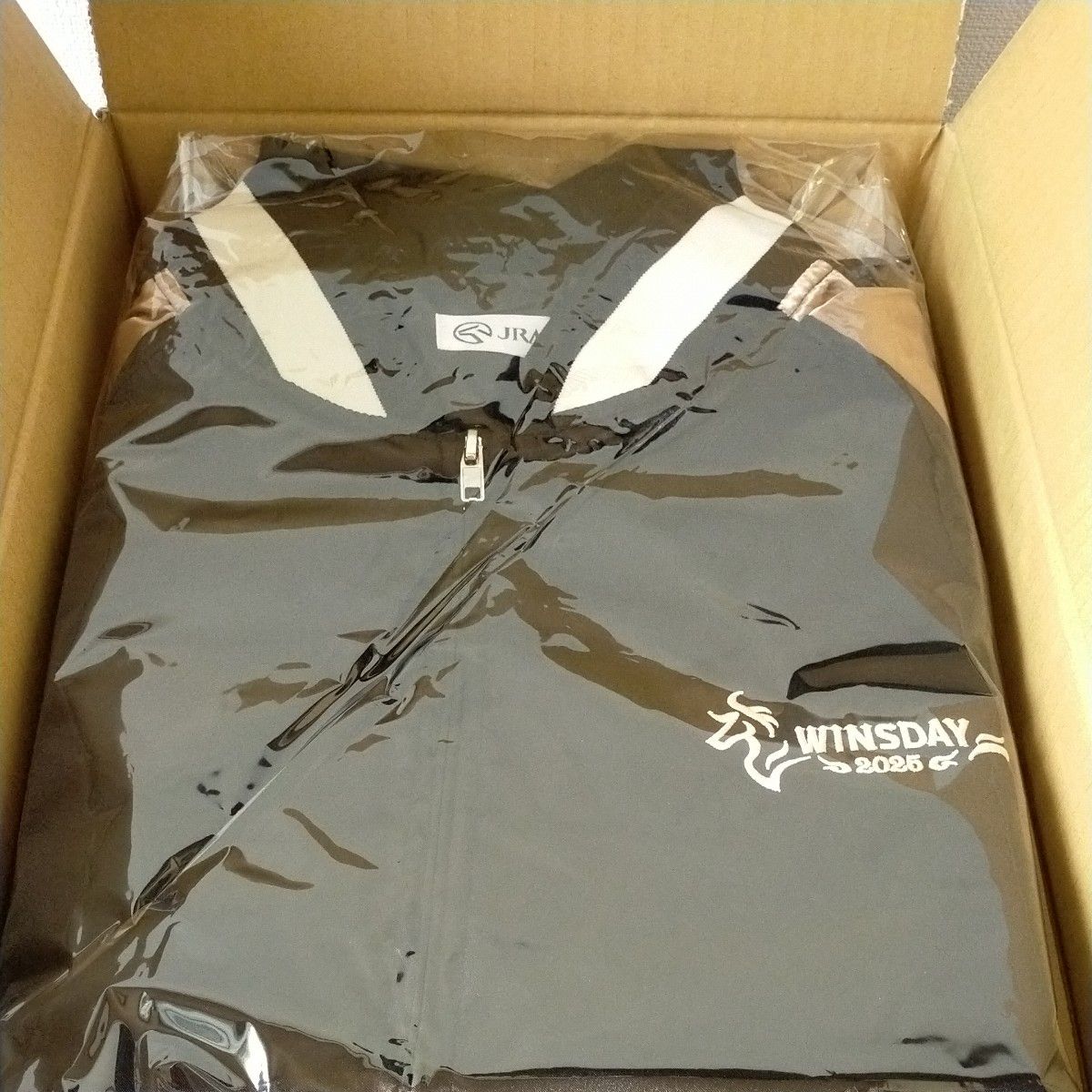 JRA 2025ウインズ・デーオリジナルUMAスカジャン 非売品 サイズXL A賞