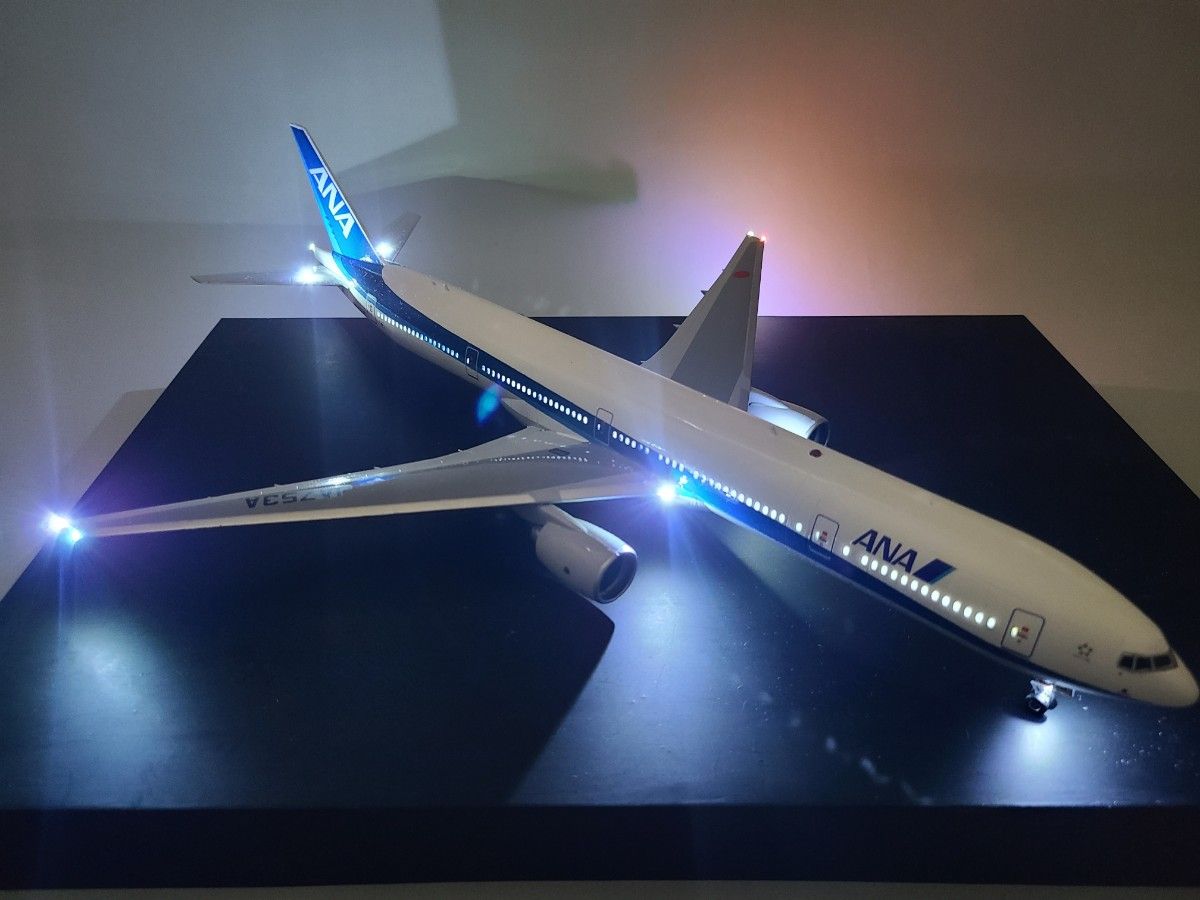 ANA ボーイング 777-300 LED仕様 完成品｜Yahoo!フリマ（旧PayPayフリマ）
