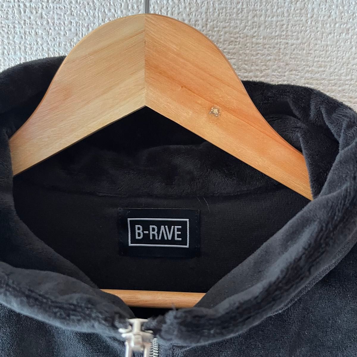 ノノガ ノーノーガールズ/B-RAVE ベロアジャージ ジャケット