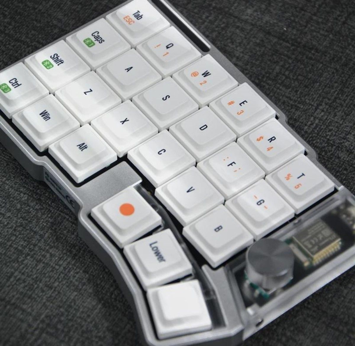 Cornix 白 フルセット 分割キーボード｜Yahoo!フリマ（旧PayPayフリマ）