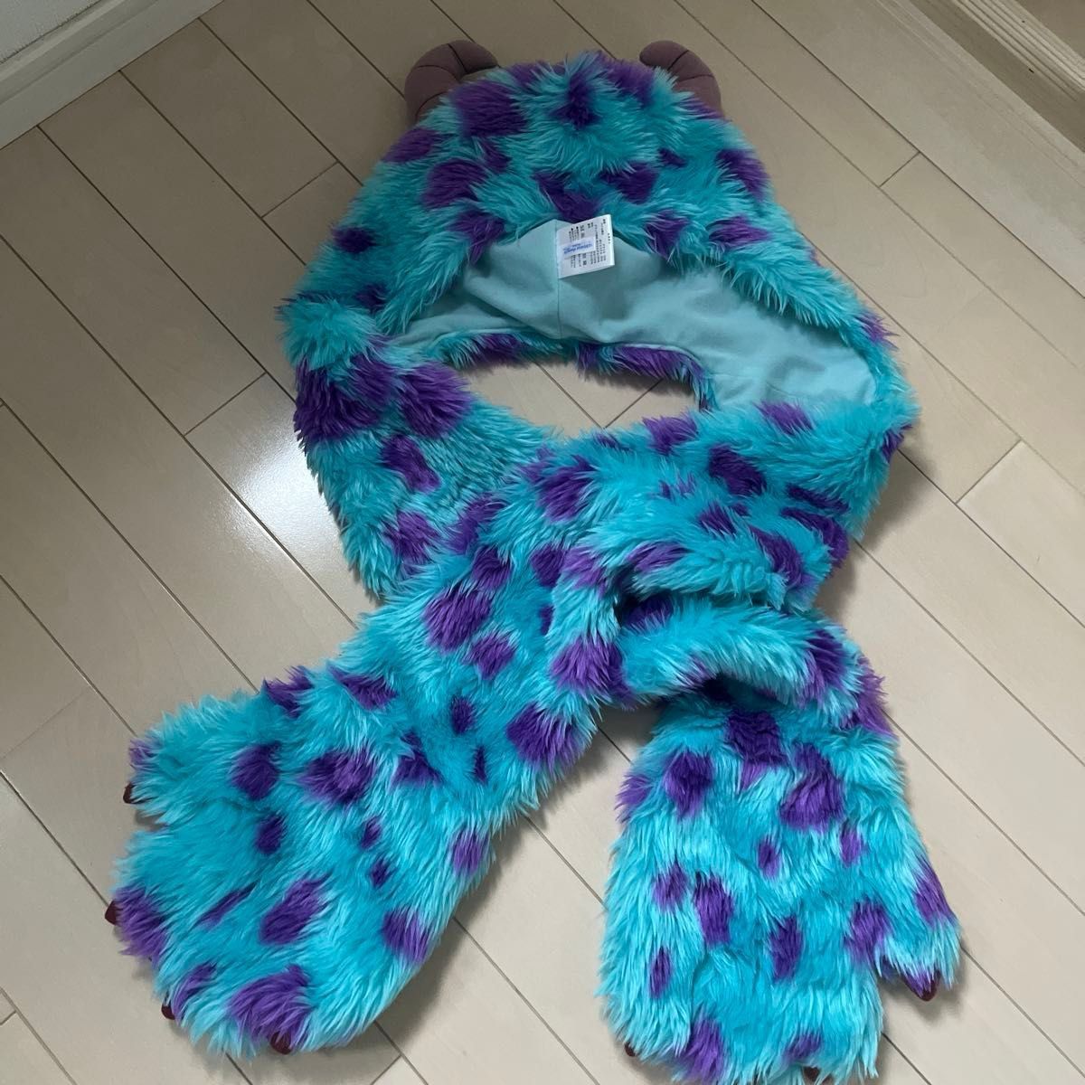 モンスターズインク サリー マフラー ファンキャップ ディズニー 防寒