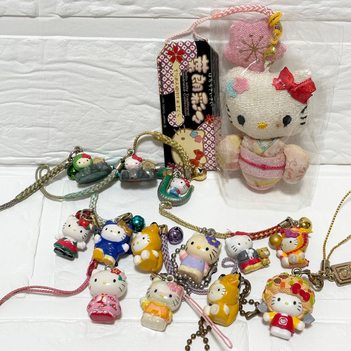 サンリオ ご当地 ハローキティ 根付け ストラップ 都道府県