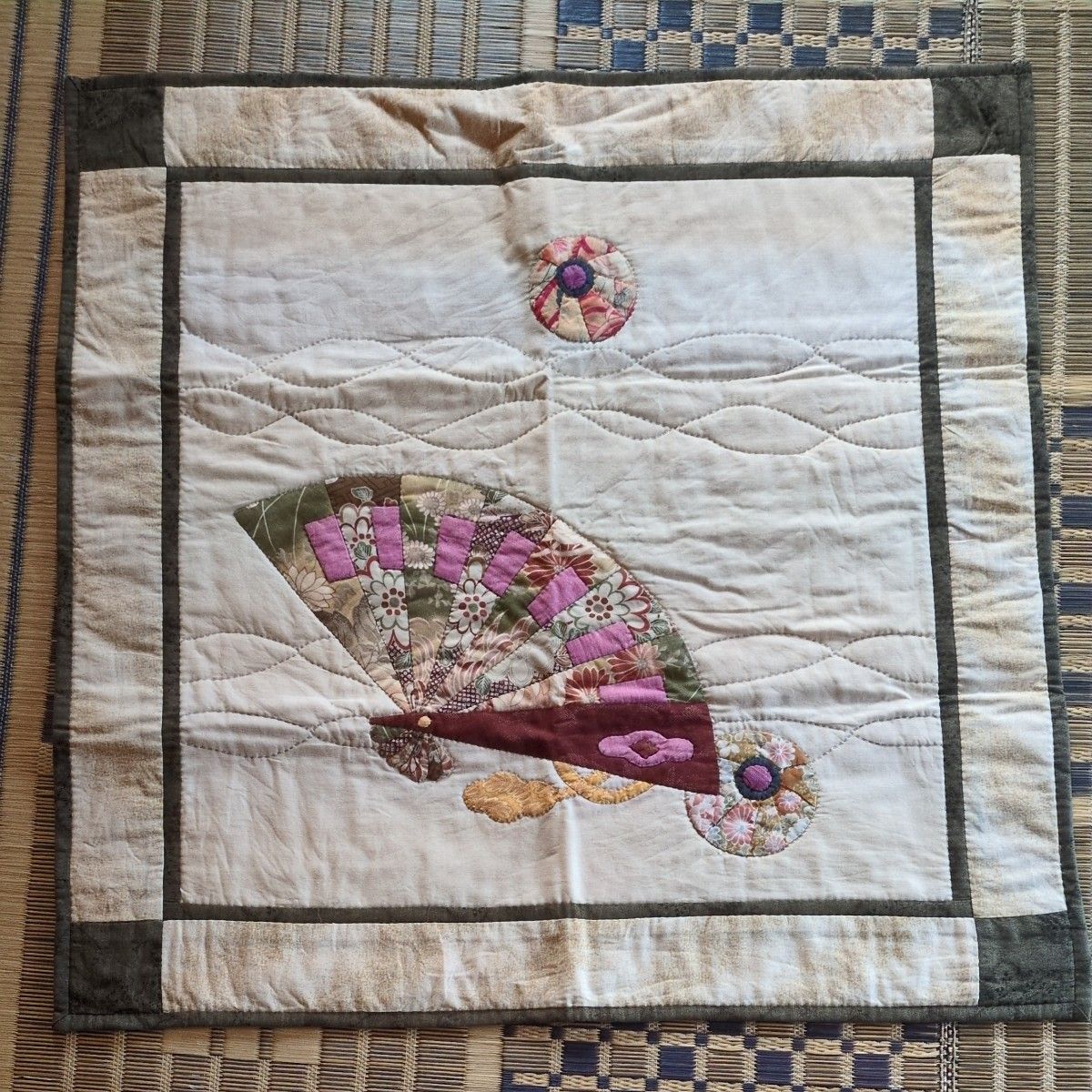 パッチワーク キルト タペストリー 和柄 扇子 花｜Yahoo!フリマ（旧