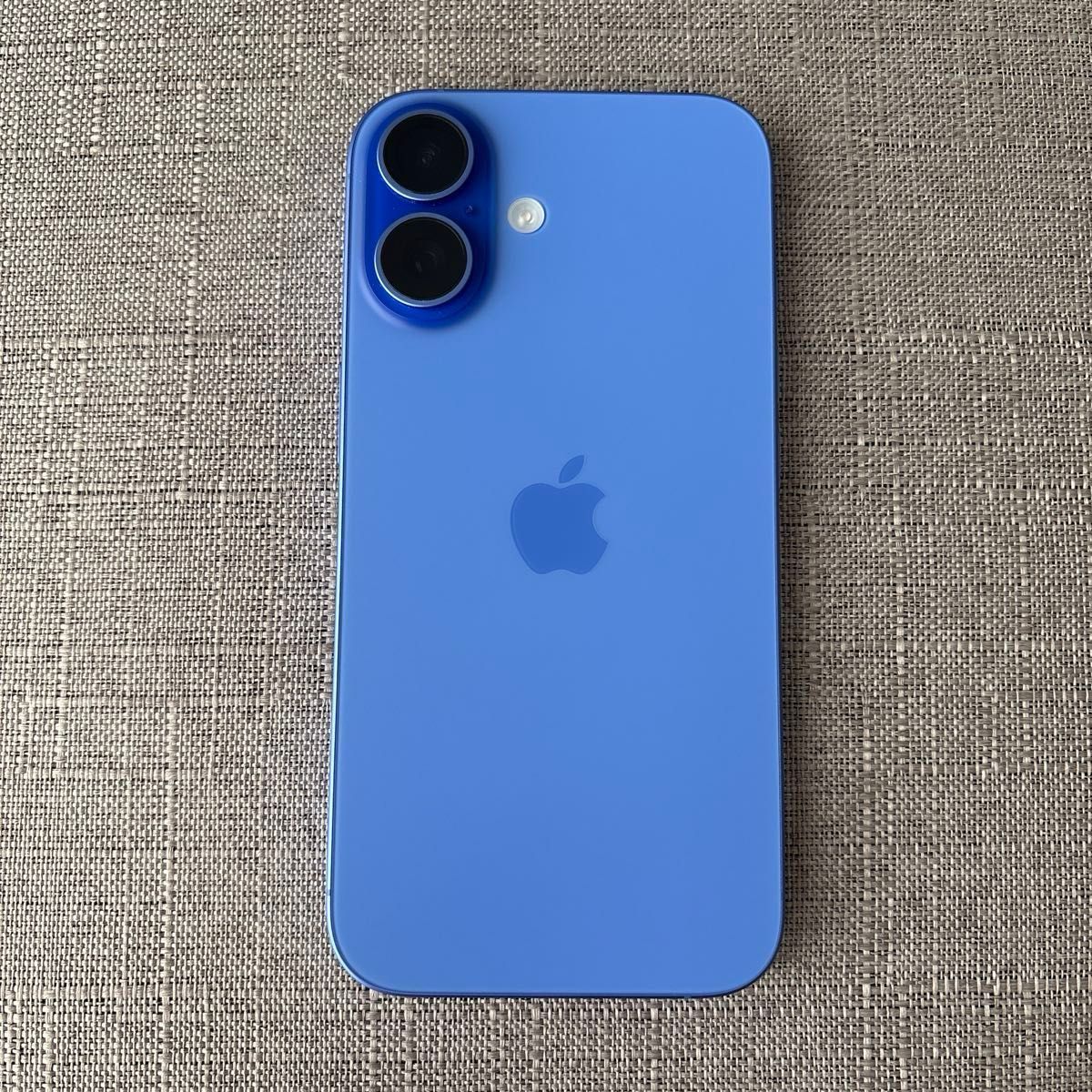 美品 iPhone 16 128GB ウルトラマリン 国内版SIMフリー バッテリー100