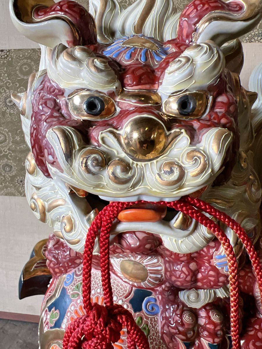 九谷焼 小槌乗り獅子 獅子 縁起物 置物 陶器 金彩 狛犬 魔除け 陶器