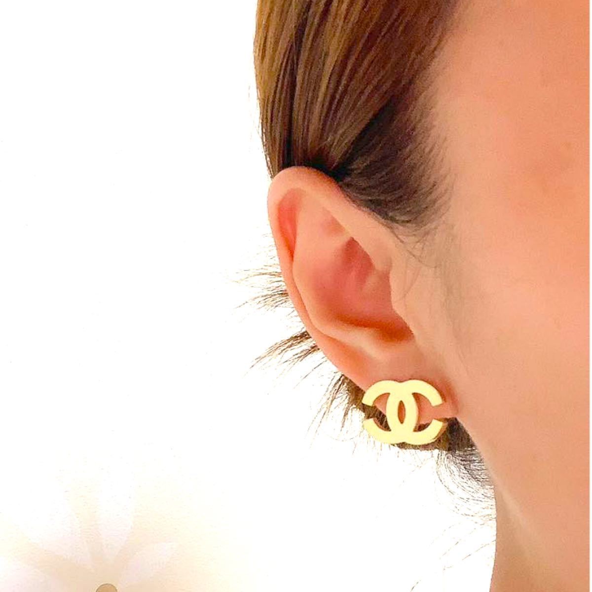 シャネルCHANELノベルティ ゴールド ピアス｜Yahoo!フリマ（旧PayPay