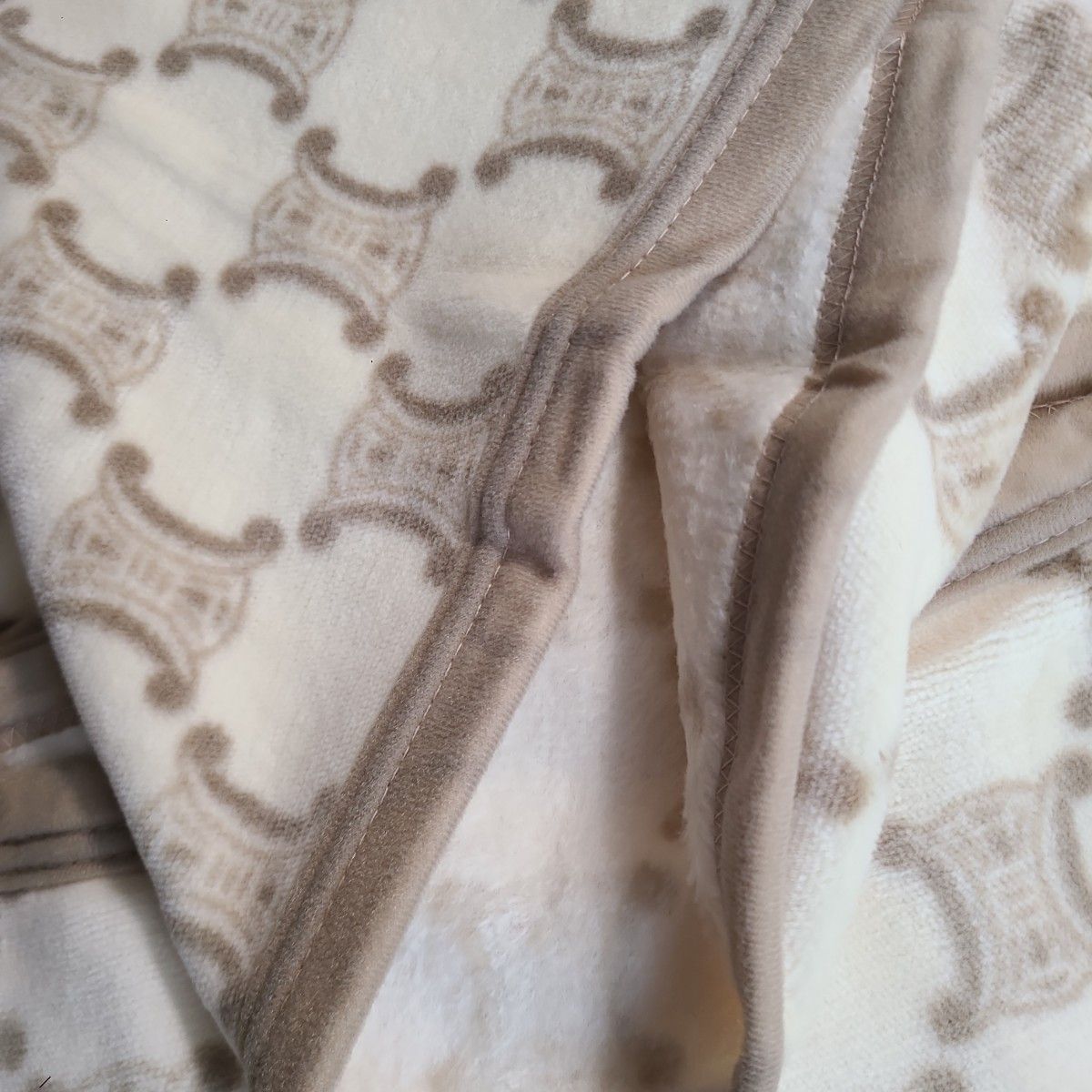 CELINE セリーヌ 綿毛布 西川産業 布団 毛布 マカダム ロゴ｜Yahoo