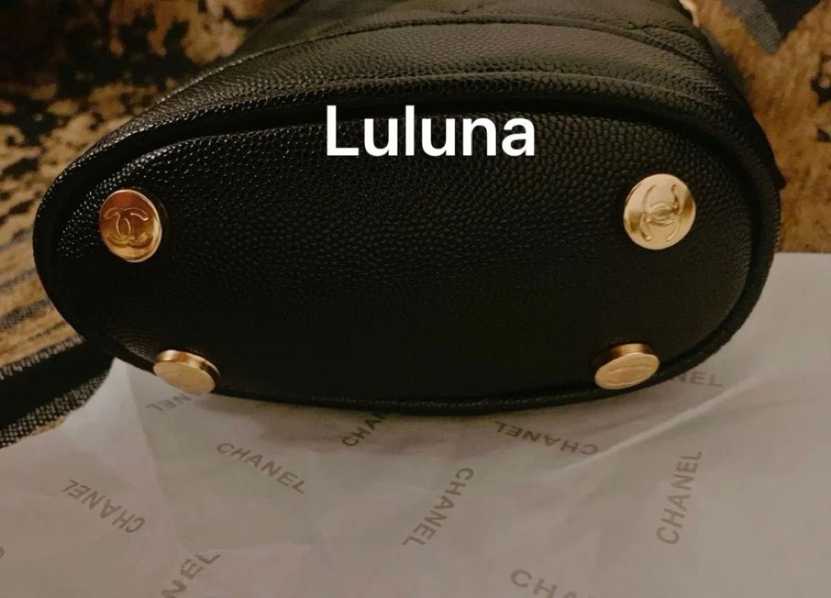 CHANEL シャネル ノベルティショルダーバッグバッグ キルティング