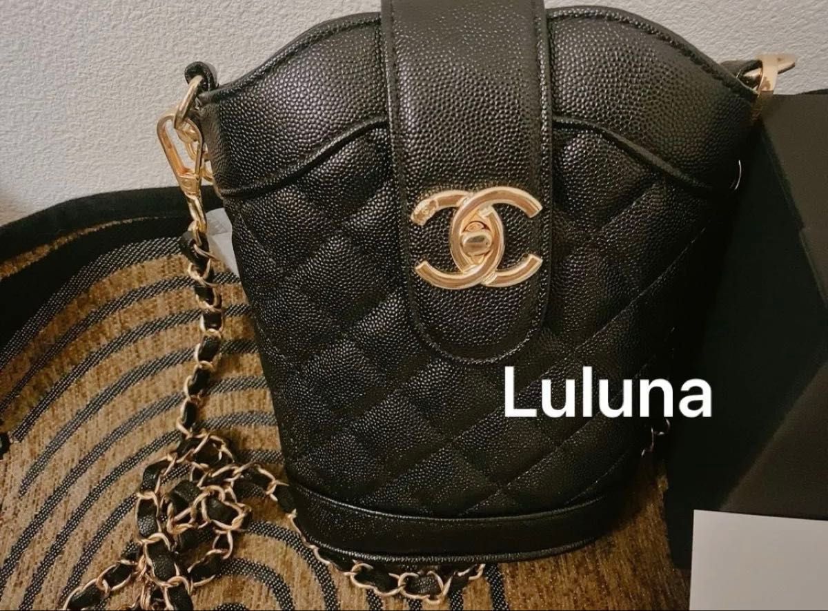 CHANEL シャネル ノベルティショルダーバッグバッグ キルティング