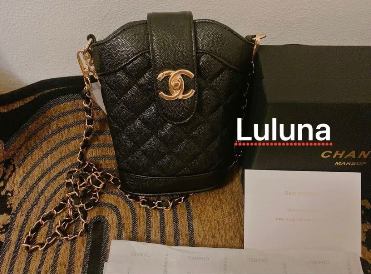 CHANEL シャネル ノベルティショルダーバッグバッグ キルティング