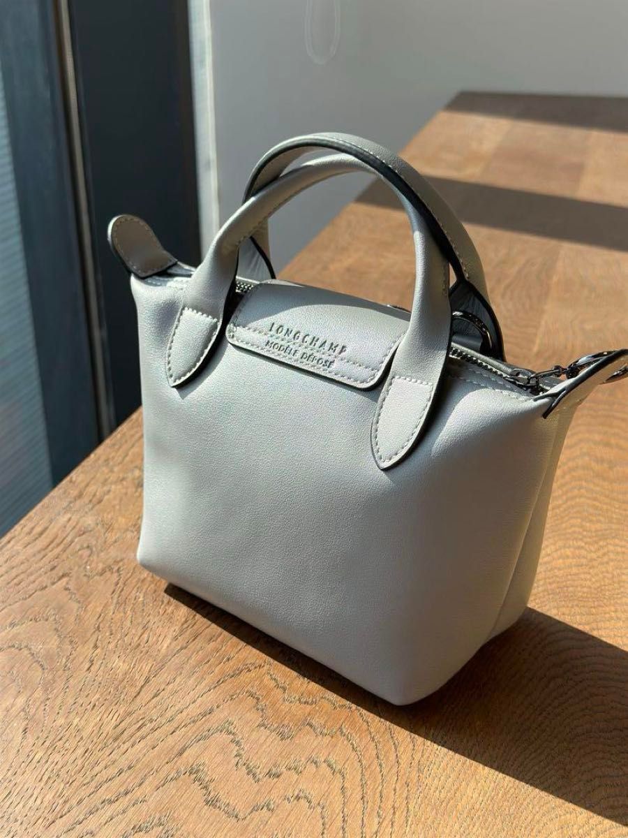 ロンシャン プリアージュ キュイールXS 薄グレー｜Yahoo!フリマ（旧