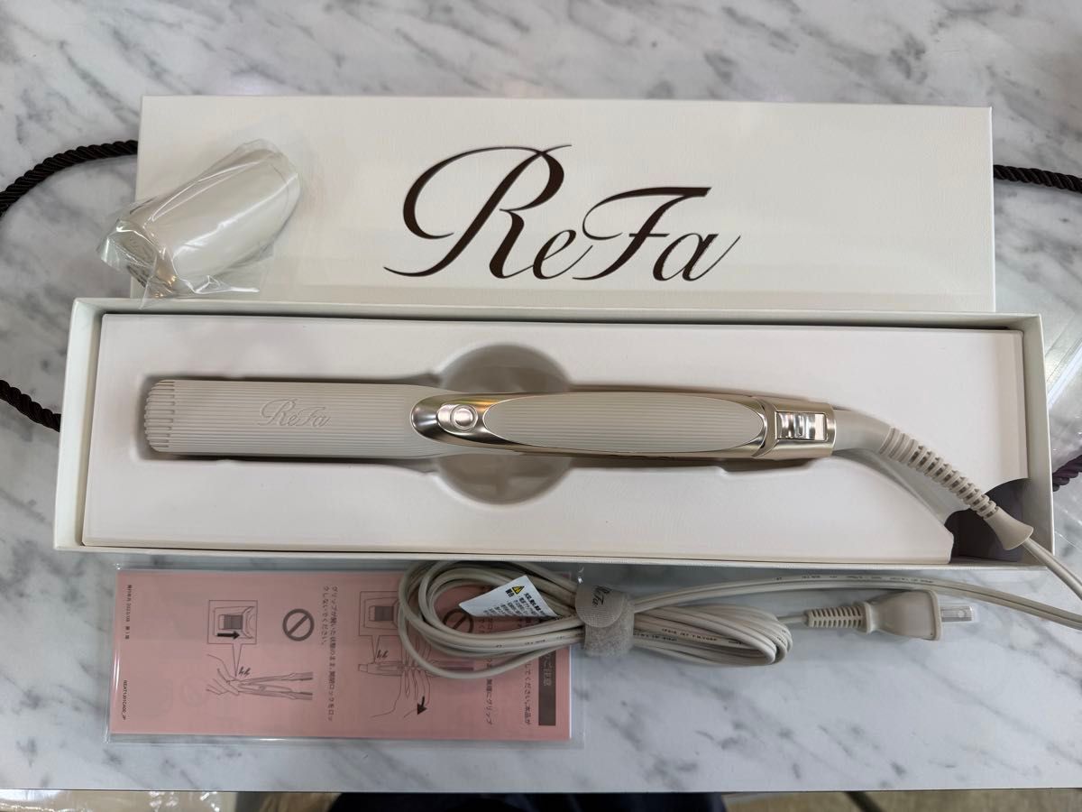 リファ ストレートアイロンプロ アイボリー 美品 ReFa｜Yahoo!フリマ