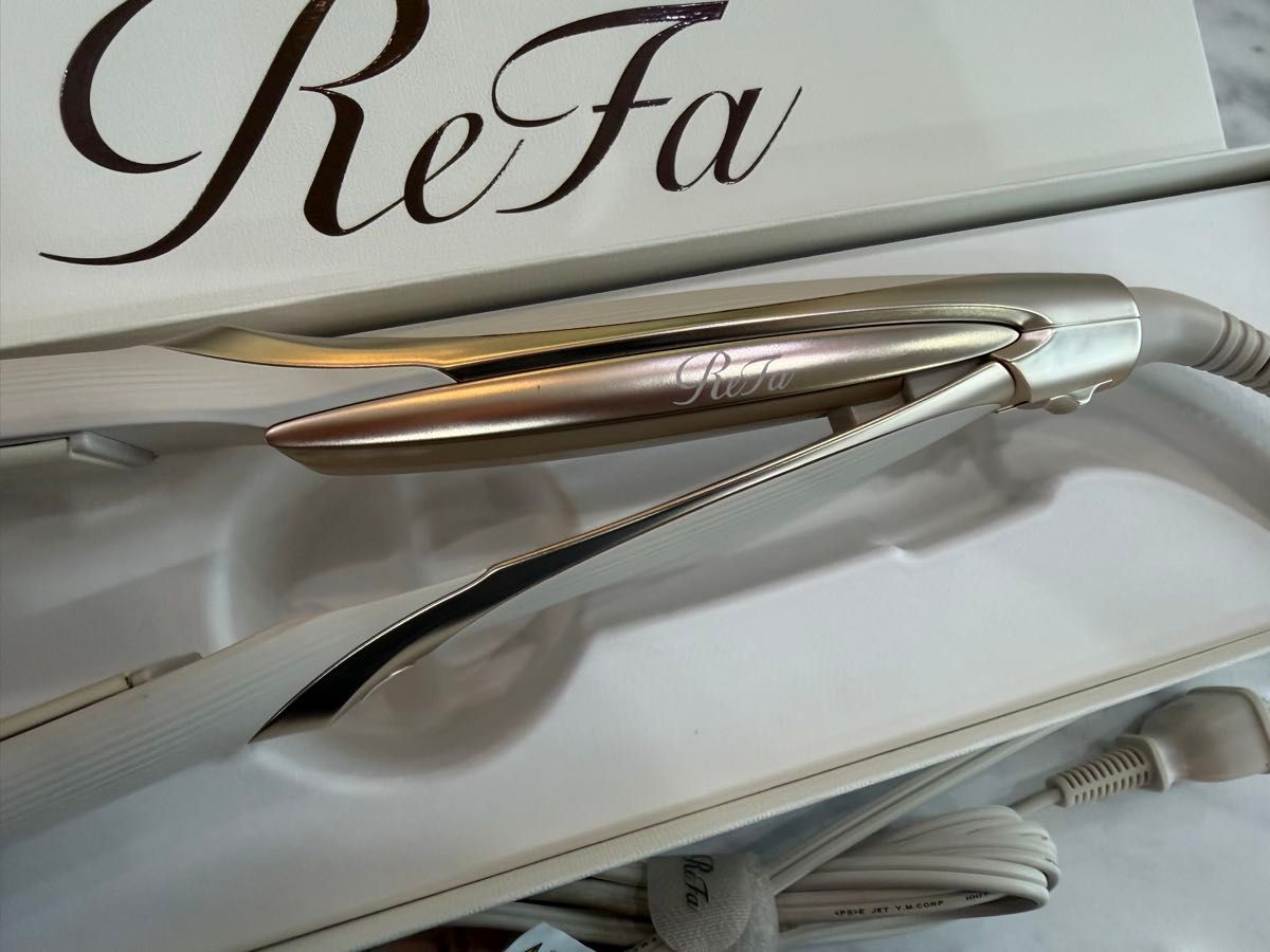 リファ ストレートアイロンプロ アイボリー 美品 ReFa｜Yahoo!フリマ