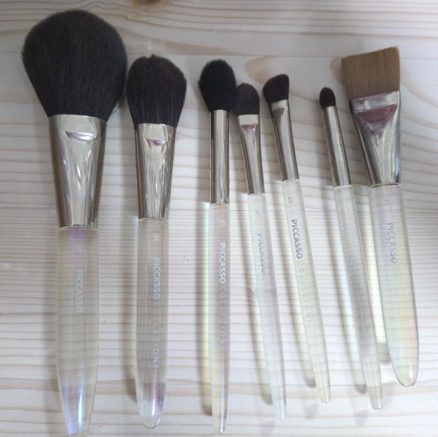 ピカソブラシ PICCASSO メイクブラシ 7本 セット 化粧筆 アイシャドウ
