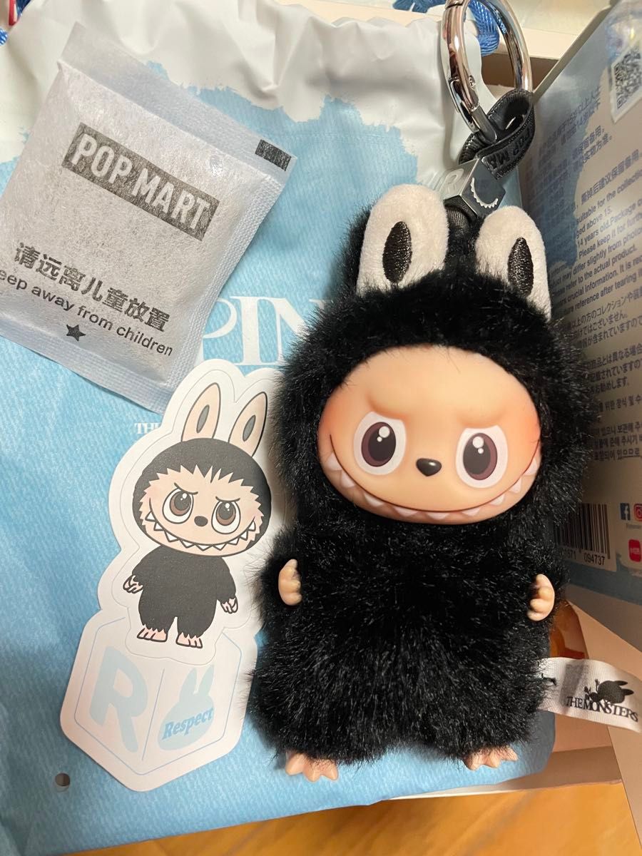 正規品 イニシャル ラブブ R PIN FOR LOVE ポップマート POPMART