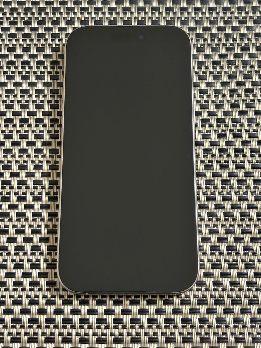 iPhone 16 Pro 256GB ナチュラルチタニウム SIMフリー バッテリー97