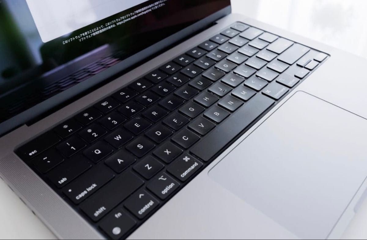 Macbook Pro 14 インチ M1 Pro 16GB/1TB USキーボード｜Yahoo!フリマ