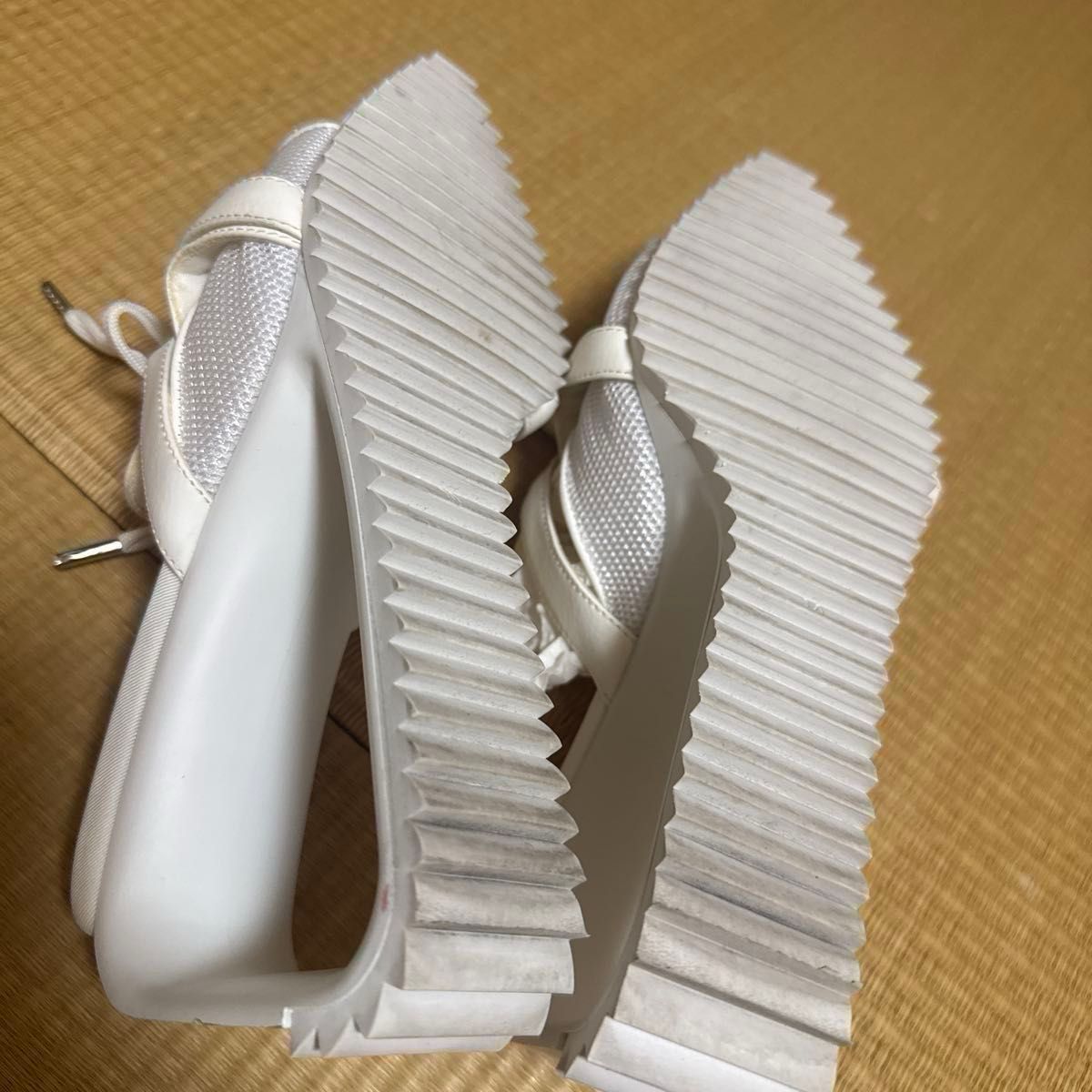 yello スニーカーミュール パンプス Mサイズ YELLO｜Yahoo!フリマ（旧