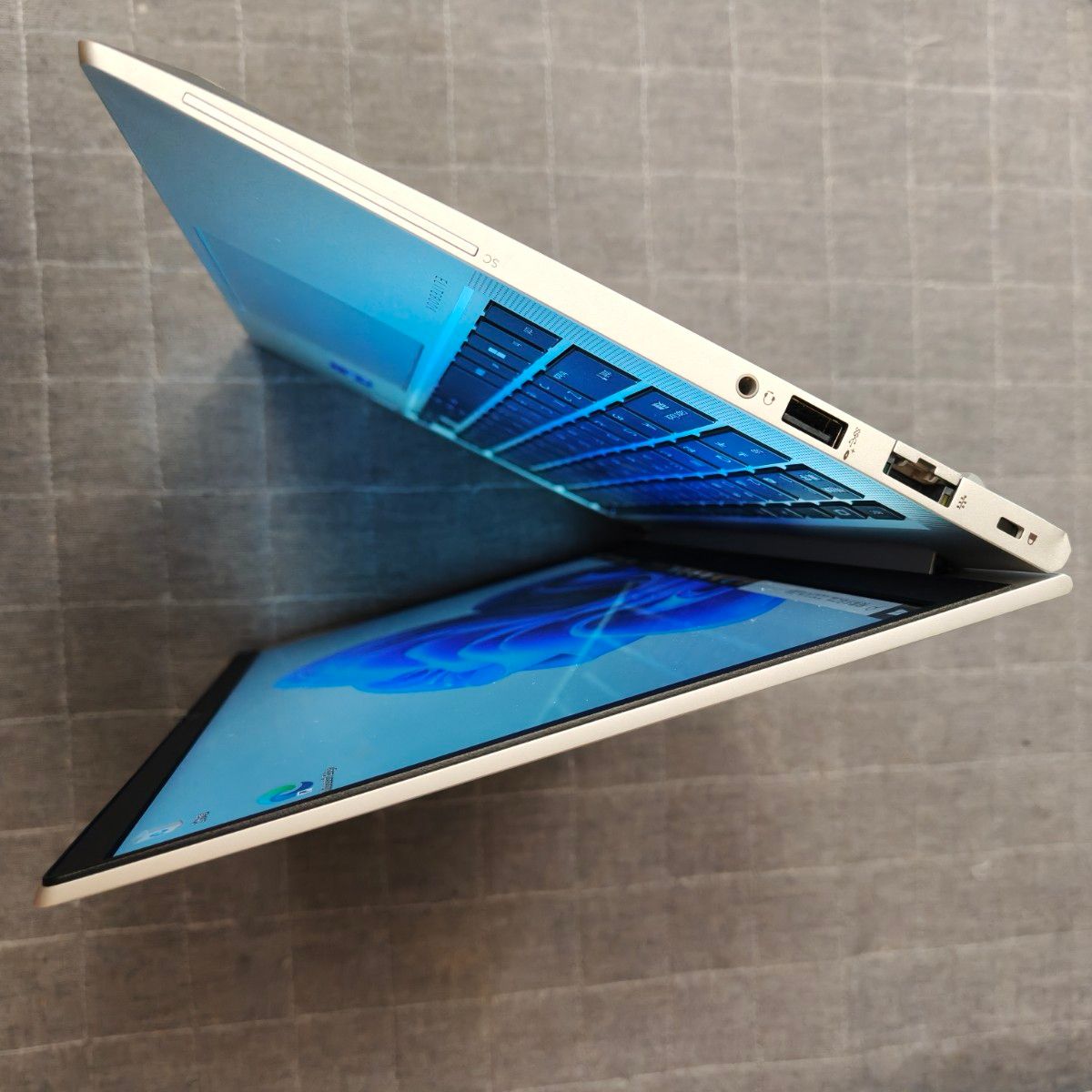 2023年5月 美品 HP 爆速 12世代i5 新品32GB 新品1TB Elitebook 630 G9