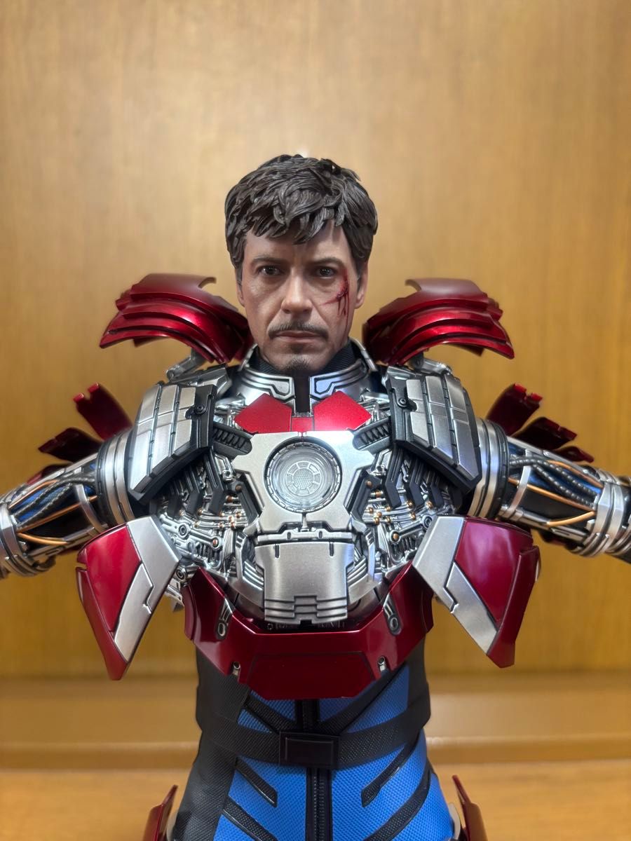 アイアンマン マーク5 スーツアップ版 ホットトイズ ムービー