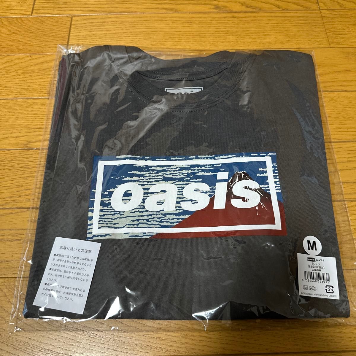 新品未使用 Mサイズ oasis Tシャツ 富士【日本限定】オアシス 来日公演