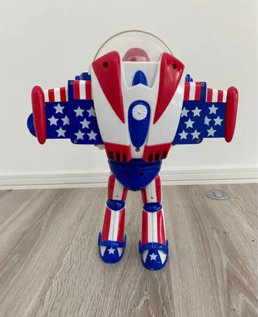 トイストーリー バズライトイヤー フィギュア USA アメリカ 星条旗