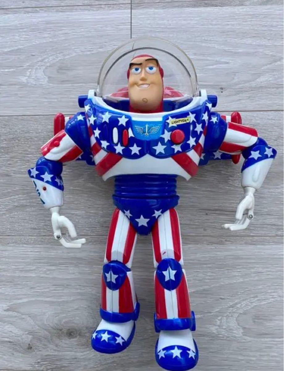 トイストーリー バズライトイヤー フィギュア USA アメリカ 星条旗