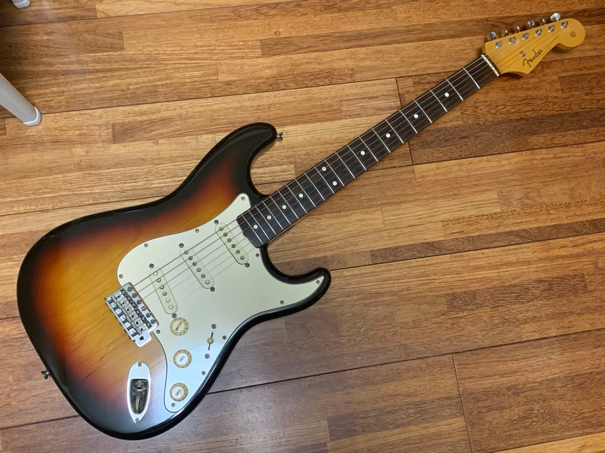fenderJapan st62-95 サンバースト 美品中古 ストラトキャスター