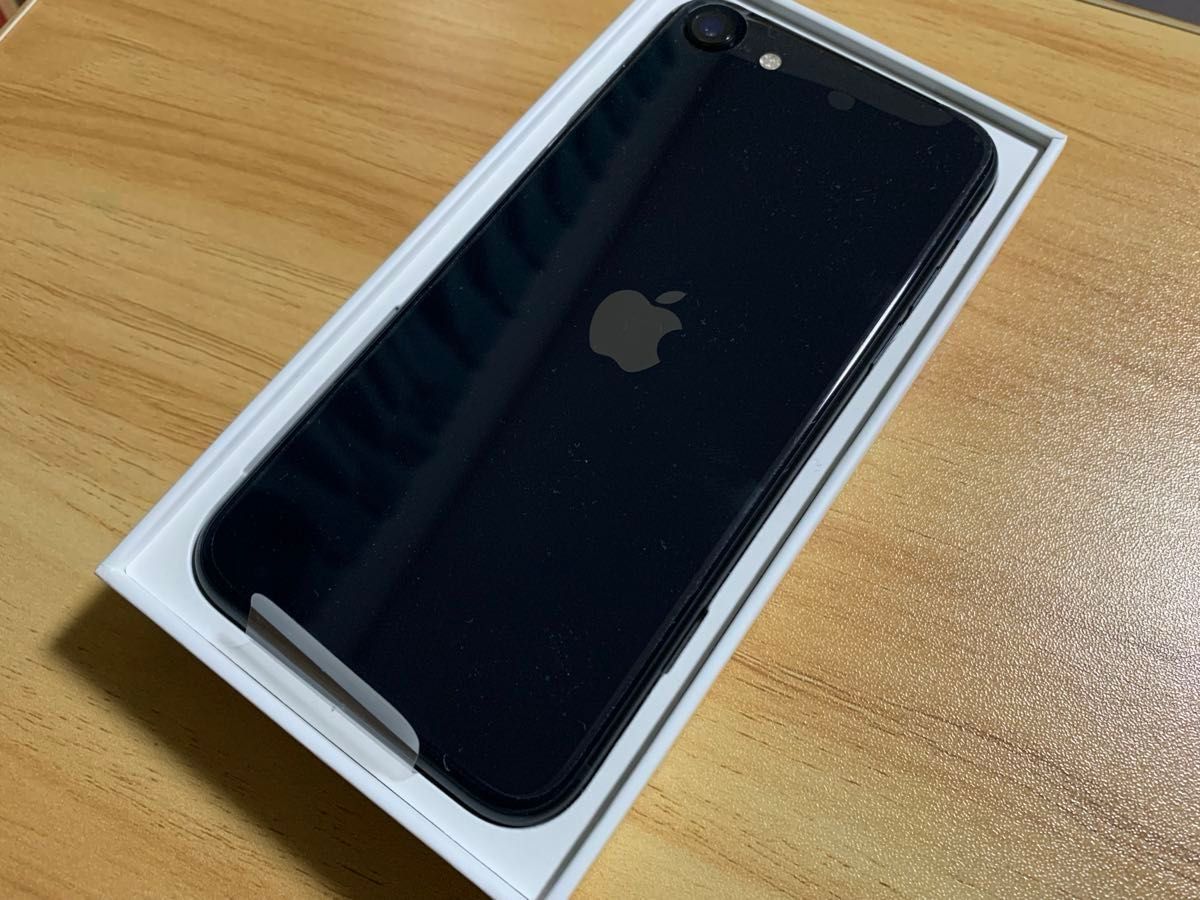 新品未使用 iPhone SE 第3世代 (SE3) 本体 64GB ミッドナイト SIM