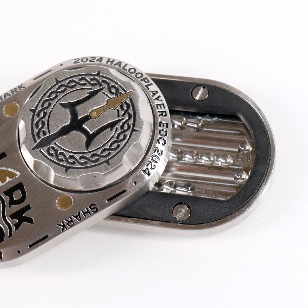 新品 メカニカルフィジェットスライダー シャーク フィジェットトイ