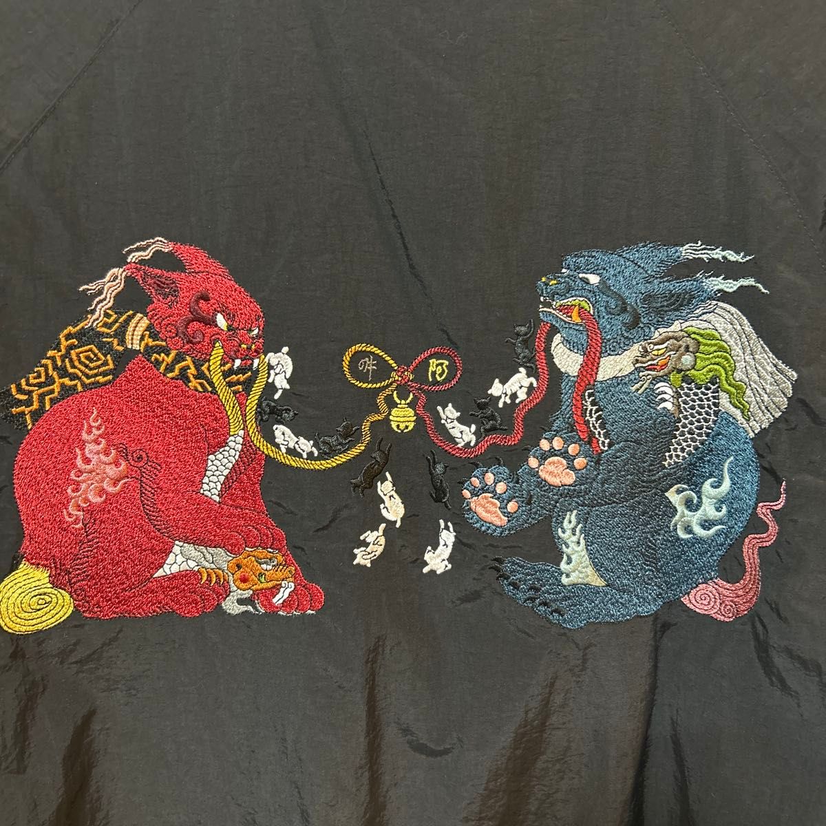 美品】グラニフ graniph 阿吽猫破魔矢 石黒亜矢子 コラボブルゾン M