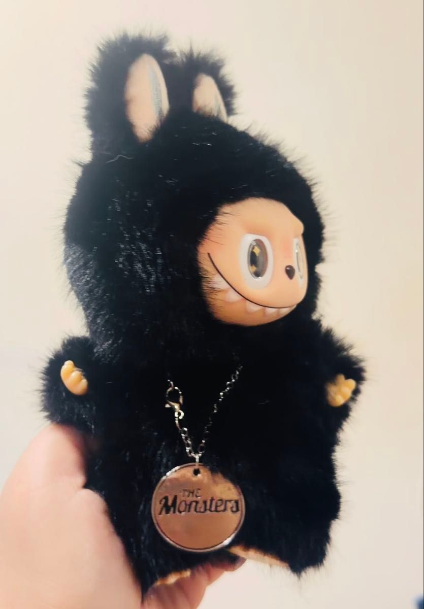 LABUBU ラブブ 黒ジモモ 海外限定 ぬいぐるみ キーホルダー｜Yahoo