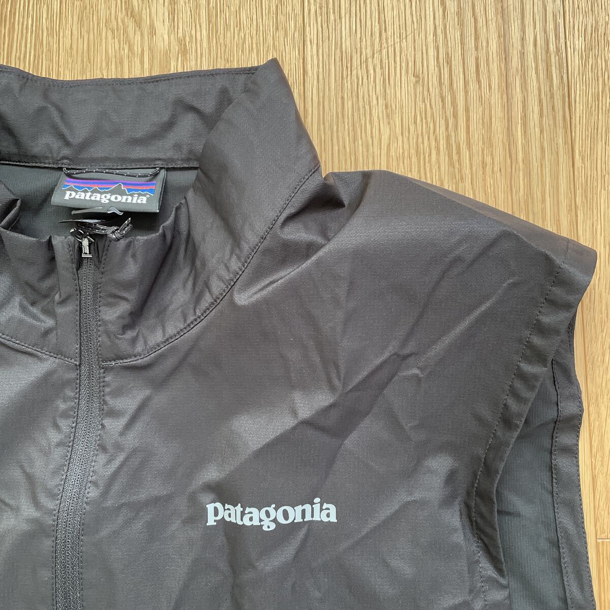 美品 patagonia メンズ・トレイル・クラフト・ベスト L 2025年製 黒