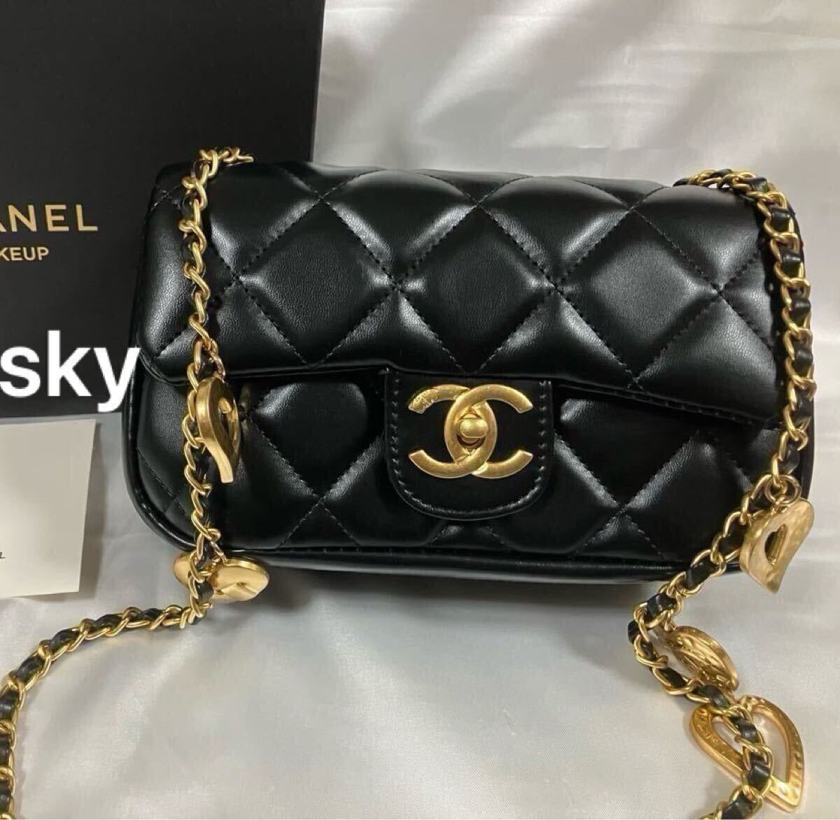 CHANEL シャネル ノベルティ ショルダーバッグ ハートチェーン 黒