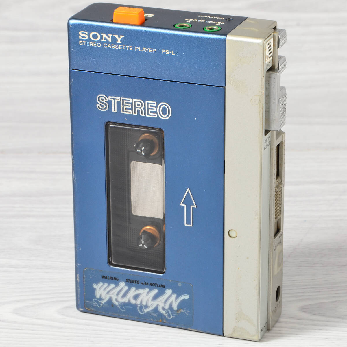 SONY 初代WALKMAN TPS-L2 中期型 ソニーカセットウォークマン ケース付